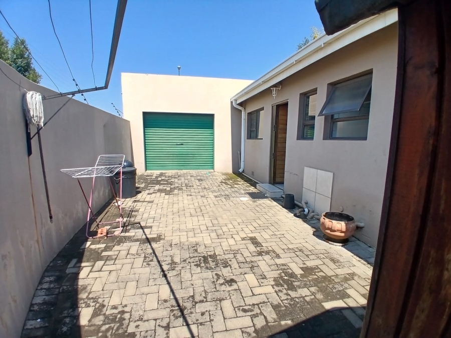 To Let 3 Bedroom Property for Rent in Bayswater Free State